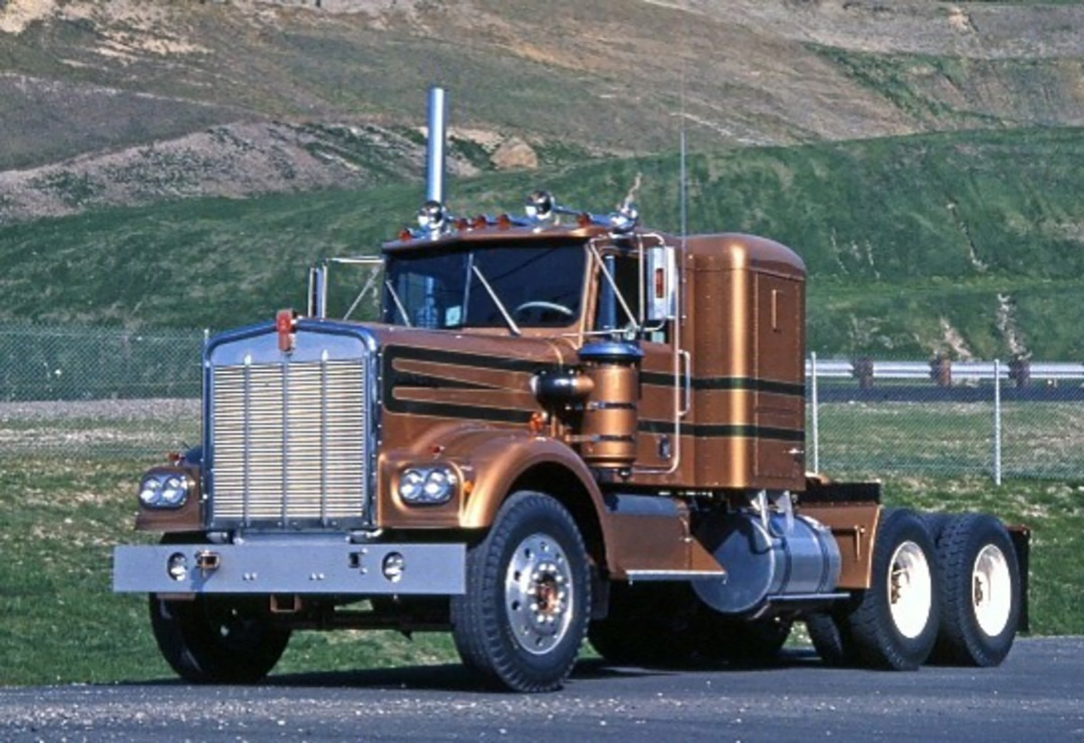 Kenworth truck 1973