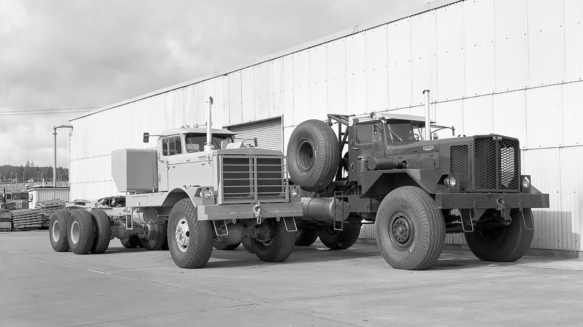 Kenworth trucks 1972