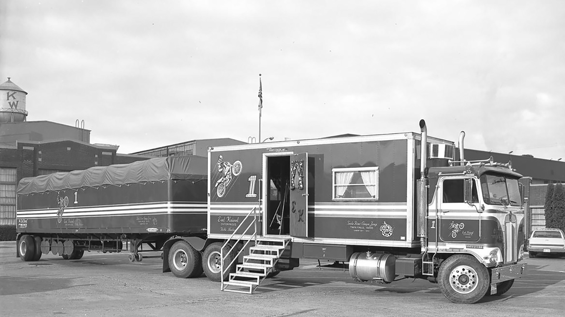 Kenworth truck and Evel Kneivel 1971