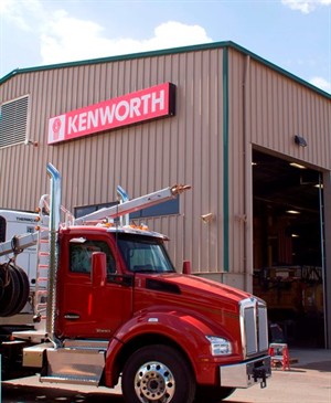 Papé Kenworth Donald