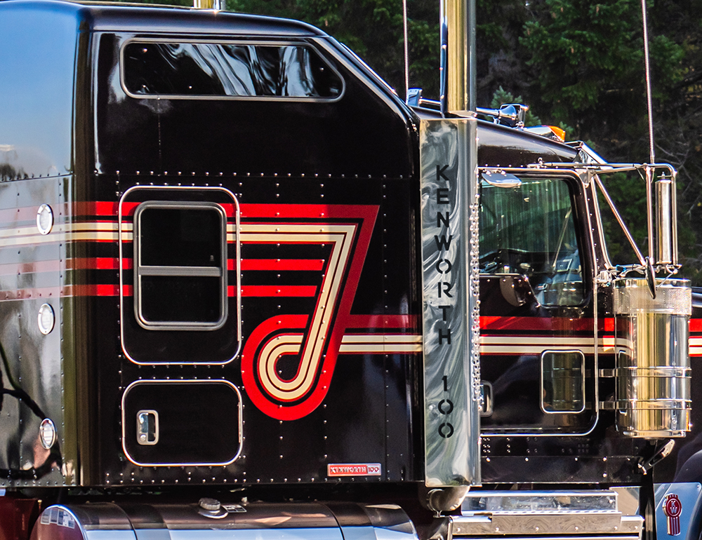 W900L Limited Edition Kenworth